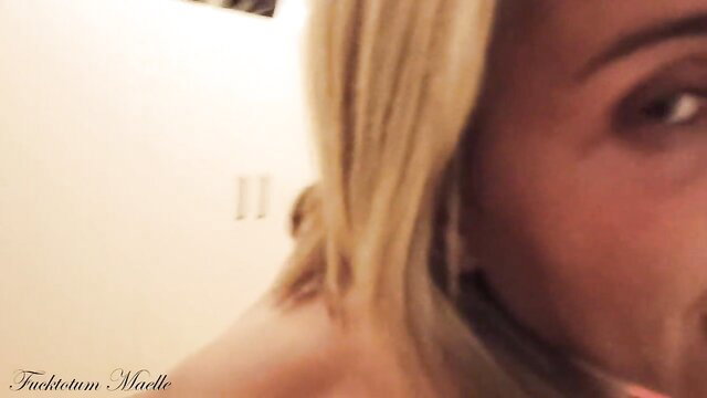 Fucktotum Maelle closeup face pained expression anal defloration