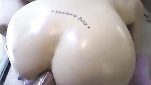 Alisha Klass massive white ass balloon squirt closeup