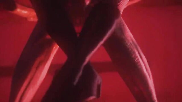 Kunoichi Shirinemaiden hentai legs crossed in red-lit erotic pose