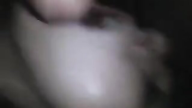 Blonde amateur closeup mouth full of cum bukkake blowbang