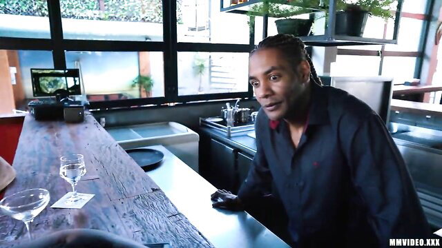 Black fitness model chats at bar before anal cuckold pounding
