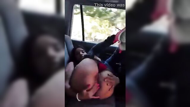 Hot Latina puta sucking dick in car ride through CDMX Mexico