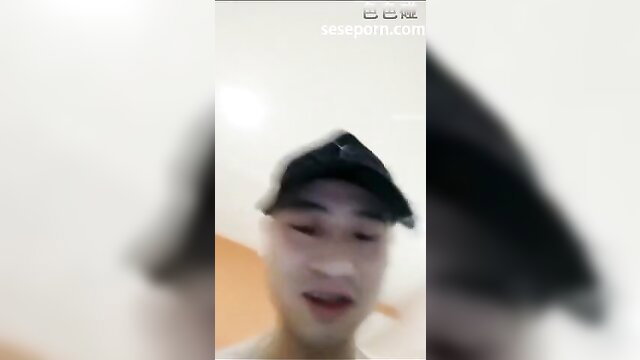 Blurry Asian guy in black cap smiles at KTV, loli streamer Lemon hookup thumbnail