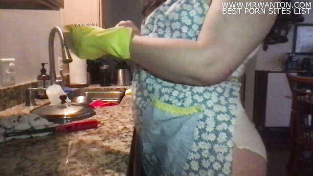 Thicc MILF stepmom teases fat ass in apron, POV kitchen view