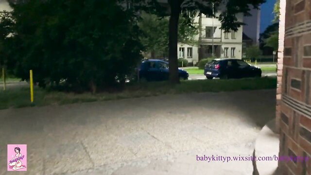 Babykittyp's nighttime city adventure outdoor tease