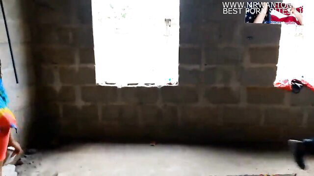 Hot mom and daughter caught fucking by hung visitor in unfinished house threesome