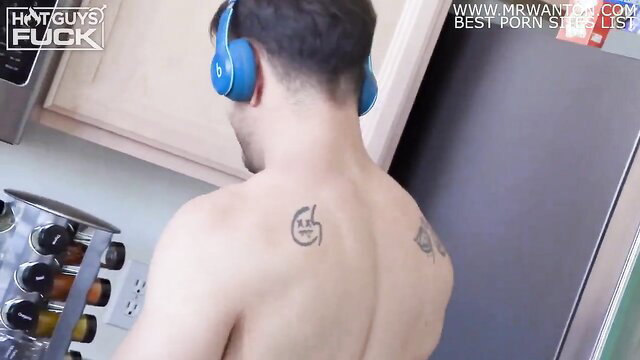 Dante Briggs bare back tattooed in kitchen, Desiree Nevada morning fuck