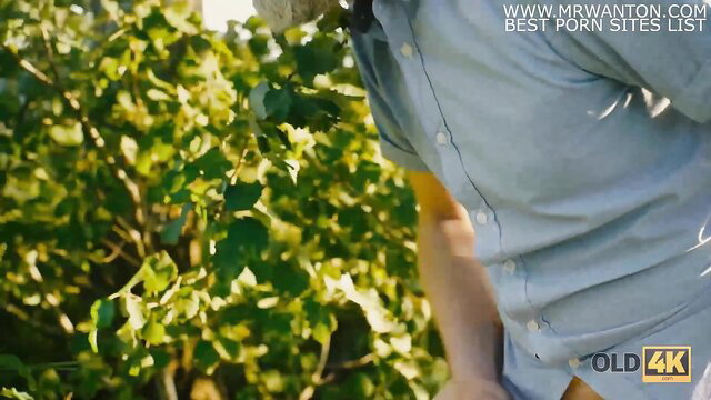 Alexis Fox rides old man outdoors in glasses, OLD4K