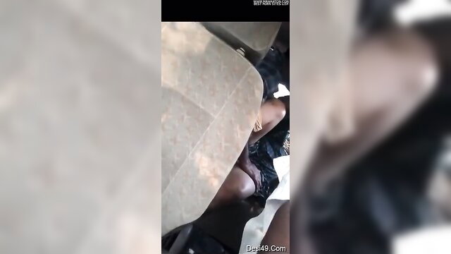 Mallu Aunty fucked hard in car by lover