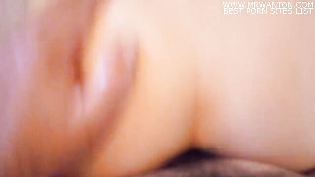 Elysasexy closeup face blurred ecstasy HD porn thumbnail