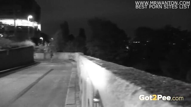 Night vision outdoor piss by desperate babe on wall, HD pee fetish