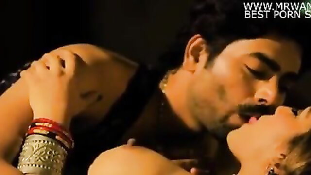 Desi couple Zoya kissing passionately in bed, hot Indian foreplay
