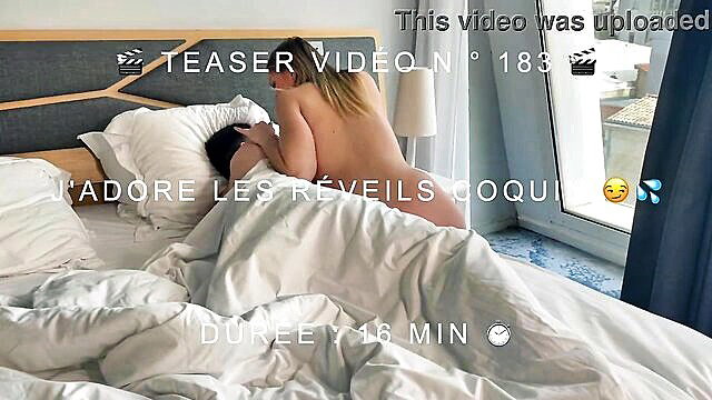 Blonde babe nude straddling man in bed, young cheerleader ass fuck tease