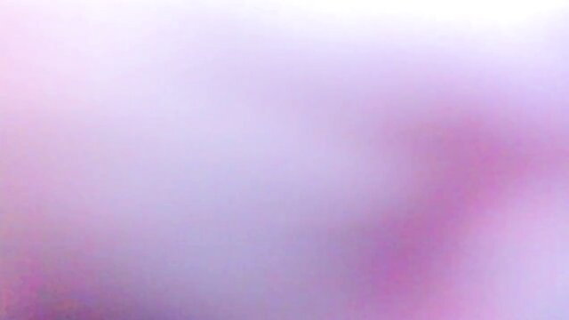 Hot squirting pussy Latina camgirl closeup