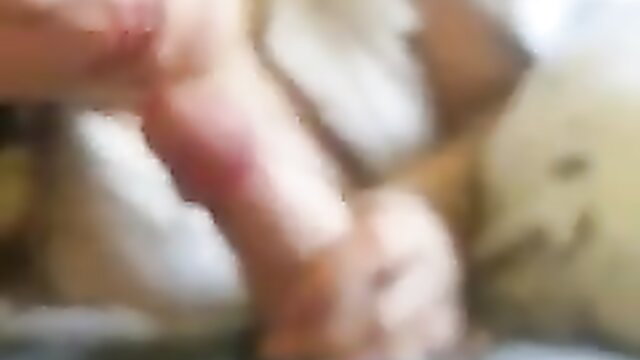 Leoni Barrett Scottish girl fingering wet pussy closeup