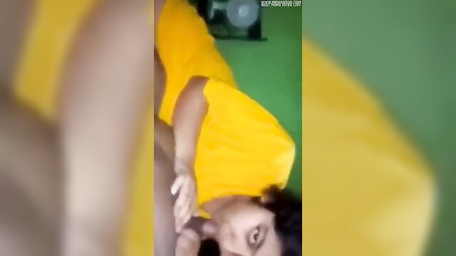 Bangladeshi Deshi couple in yellow top sex scene