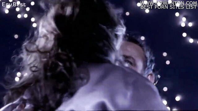 Laila Elwi fucked bed scene with man, hot Arab sex