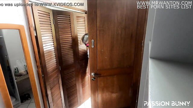 Sexy girl nude delivery peeking from closet door at home