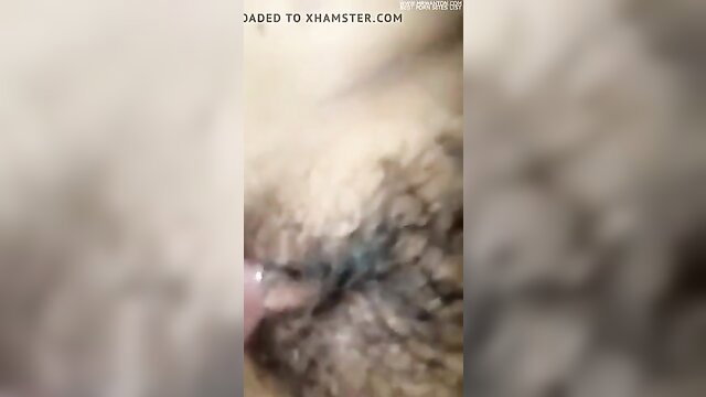 Kat closeup pussy fingering in amateur video