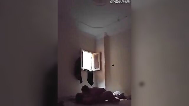 Egyptian sharmota couple fucking on floor in dimly lit room