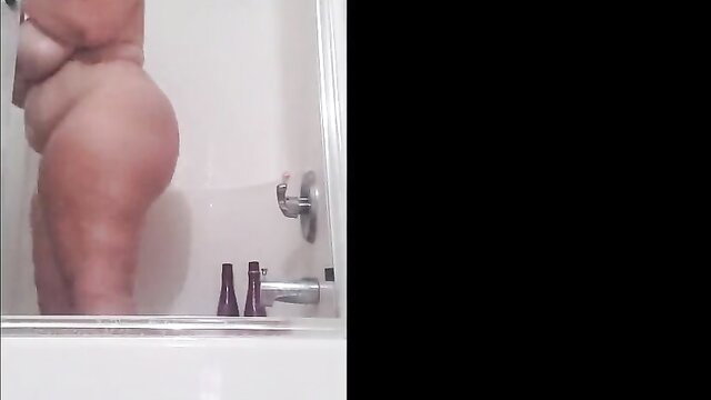 Thick PAWG Queen nude in shower, massive ass and thighs mirror view