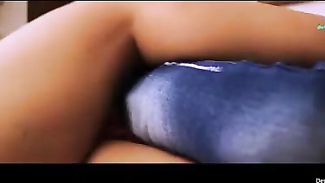 Amateur Asian wife nude on bed, thick thighs spread wide