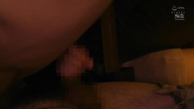 Blurry Jap naughty MILF in bed, censored explicit JAV scene