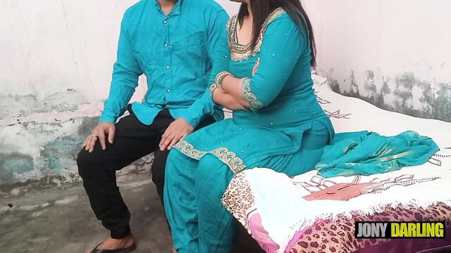 Indian couple in sexy salwar kameez on bed, amateur desi foreplay