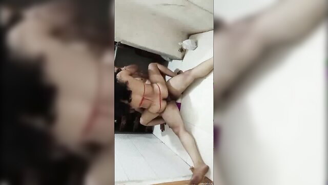 Desi Bhabhi riding hubby dick cowgirl in amateur Indian sex