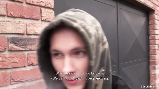 Czech hottie in hoodie hood closeup, convinced for cash anal