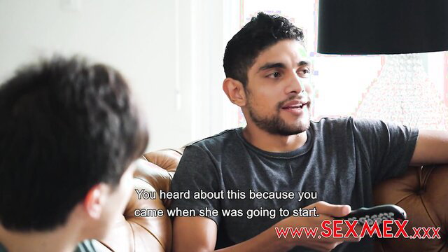 Vika Borja stepmom on webcam with guy, curves flaunted, sexmex.xxx