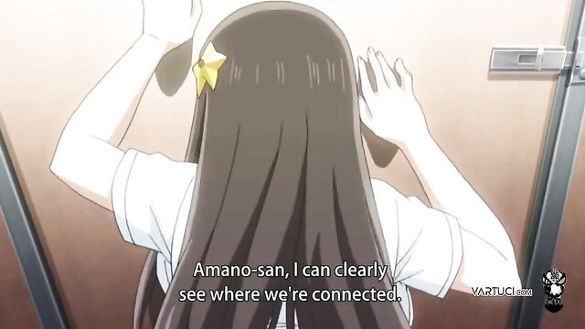 Anime girl with long black hair and yellow hairclip waves from behind in JAV scene