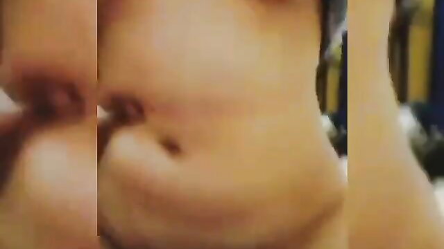 Horny Egyptian MILF closeup mouth sucking huge cock in rough homemade sex