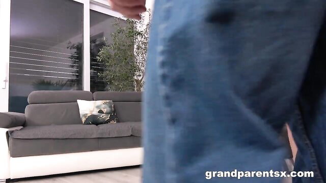 Lucas Knight and Tina Valentina's big tits in granny threesome