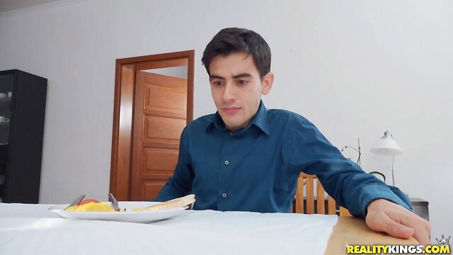 Jordi El Nino Polla at breakfast table in hot threesome preview