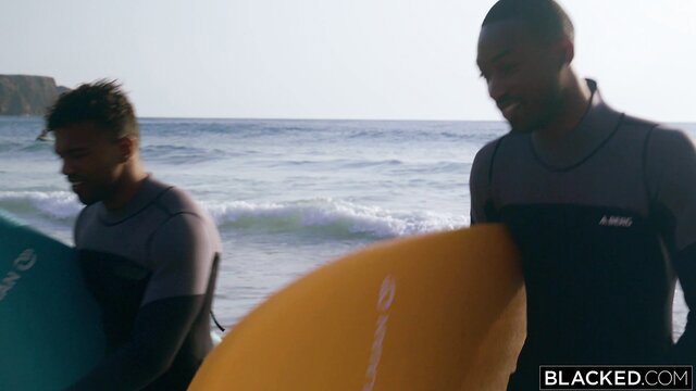 Octokuro watches two BBC surfers with boards on beach - Blacked threesome