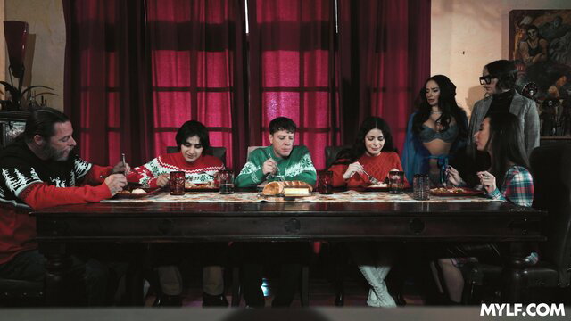 Sheena Ryder & Whitney Wright MILF Christmas orgy with hot babes