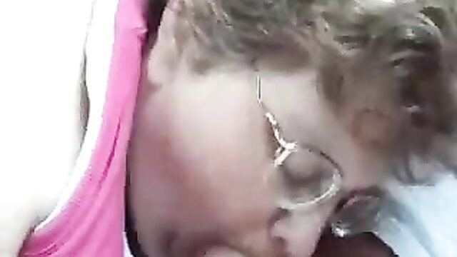 Dirty old lady deepthroating big dick in four-way orgy action