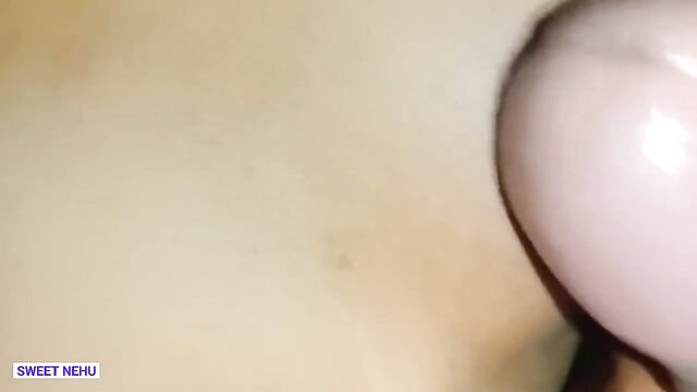 Closeup of Nate Love's pink juicy ass in amateur Desi video