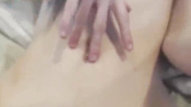 Sexy skinny webcam girl fingers pussy closeup dirty talk dildo play