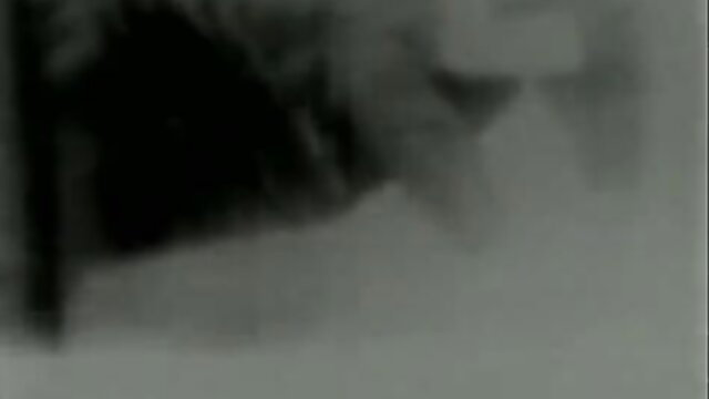 Vintage porn thumbnail: slim natural girl nude, legs spread