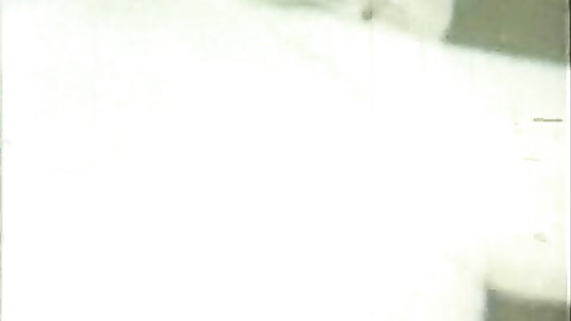 Linda Roberts vintage porn with big white cock closeup