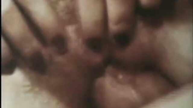 Skinny big-titted babe's creamy pussy in closeup reverse cowgirl ride