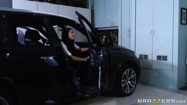 Gina Valentina in car door, hot Latina in hijab ready for threesome action