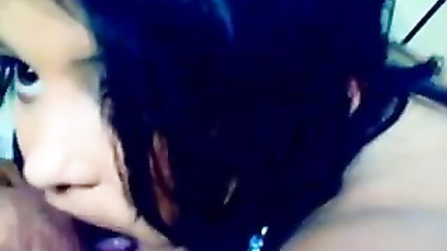 Amateur Indian babe with black hair eagerly sucking juicy shaft closeup