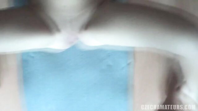 Hot babe's surprise morning deepthroat on her man