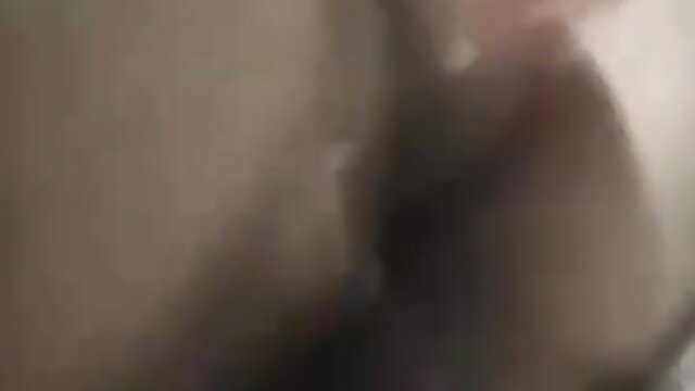 Blurry Arab couple in wild cowgirl sex action