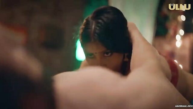 Indian bhabhi in saree sucks big cock closeup HD thumbnail