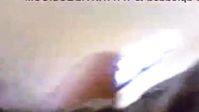 Blurry Tamil MILF cheating homemade sex thumbnail