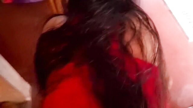 Shama1000 Sinhala MILF's huge booty in red top, teasing from behind